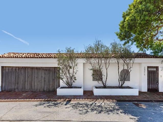 House for sale in Malibu, California
