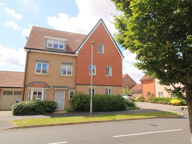 House for sale in Ashby Fields, Daventry