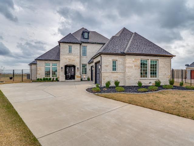 House for sale in Gunter, Texas