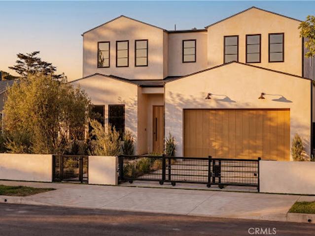 House for sale in Sherman Oaks Neighborhood Council District, Canoga Park