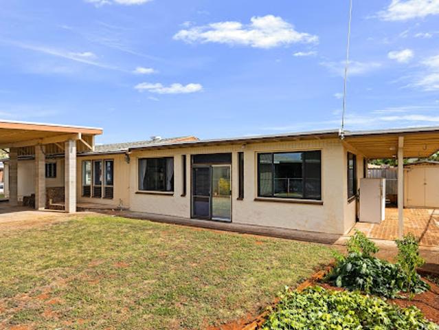 House for sale in Pearl City, Hawaii