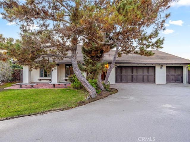 House for sale in Corona Del Mar, California