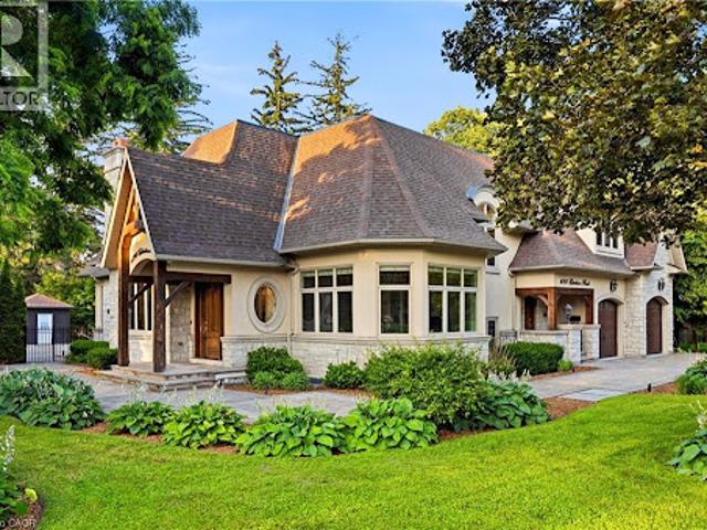 House for sale in Oakville, Ontario