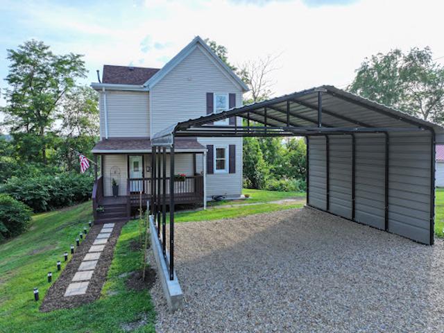 House for sale in Beaver, Pennsylvania