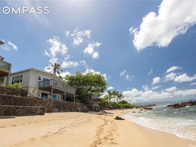 House for sale in Haleiwa, Hawaii