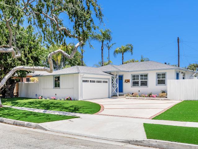 House for sale in Hawthorne