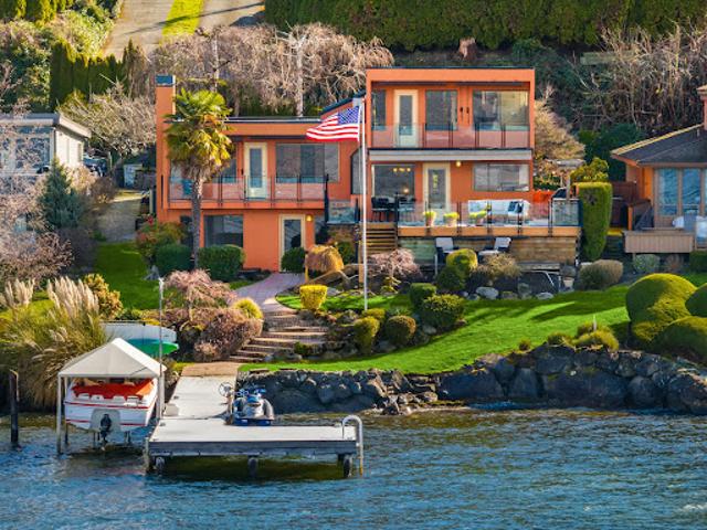 House for sale in Kirkland, Washington