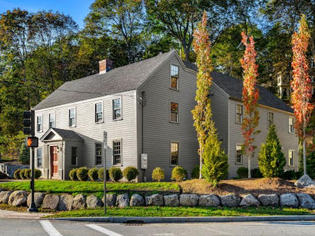 House for sale in Amesbury, Essex County