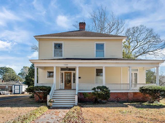 House for sale in Washington, North Carolina