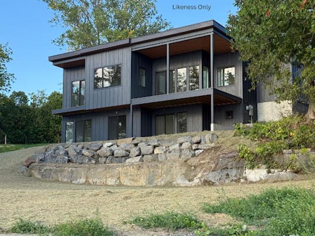 House for sale in Isle La Motte, Vermont