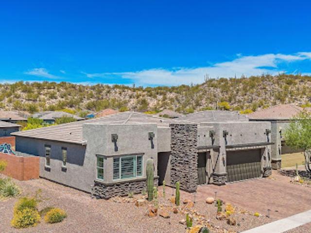 House for sale in Oro Valley
