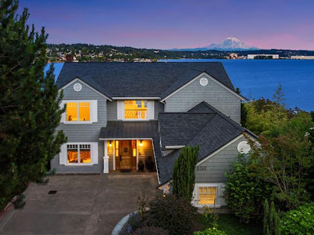 House for sale in Mercer Island, Washington