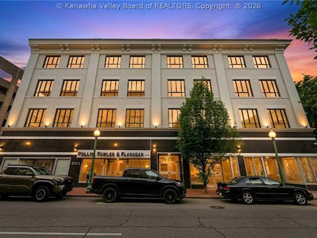 House for sale in Charleston, West Virginia