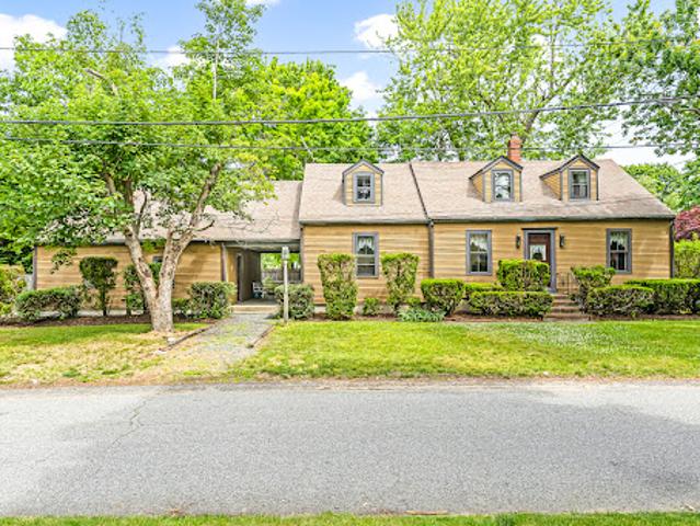 House for sale in Barrington, Rhode Island
