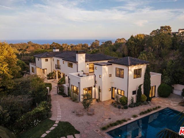 House for sale in Malibu, California