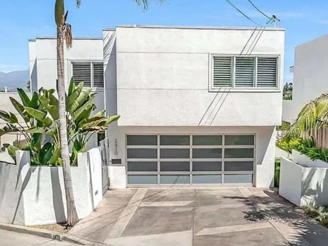 House for sale in Canoga Park, California