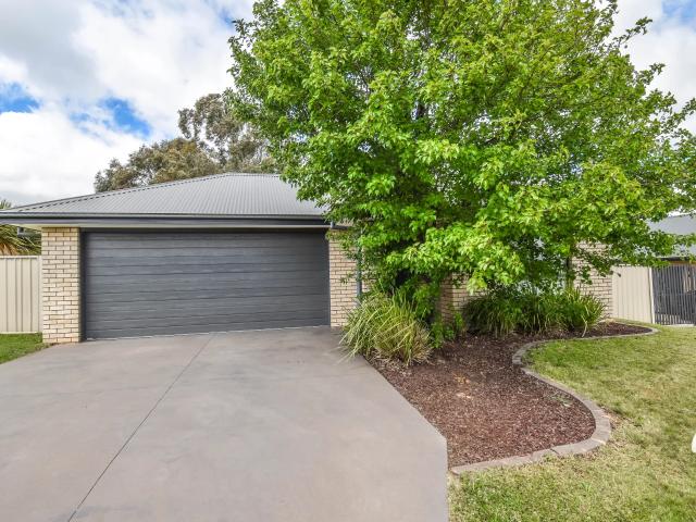 House for rent in Orange, Orange City Council