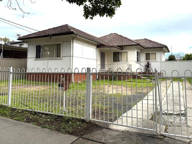 House for rent in Merrylands