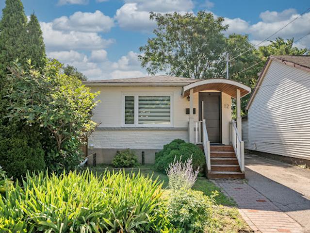 House for rent in Ancaster, Ontario
