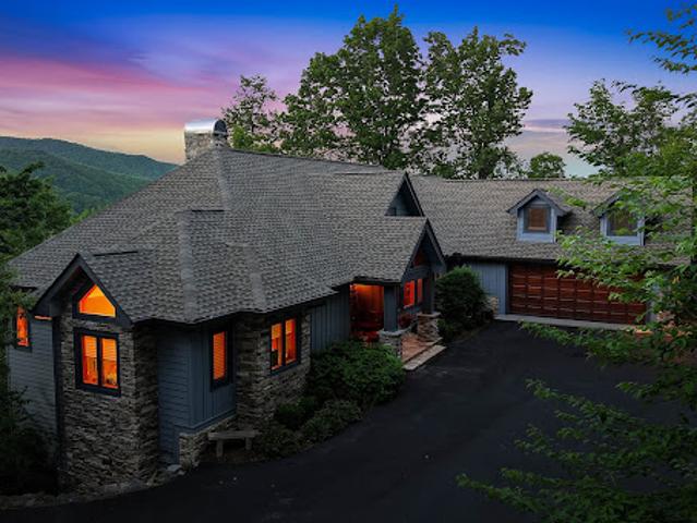 House for sale in Avery, North Carolina
