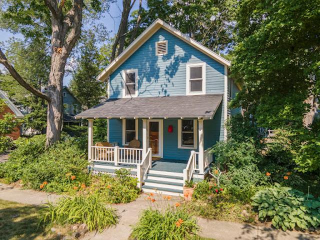 House for sale in Saratoga, New York