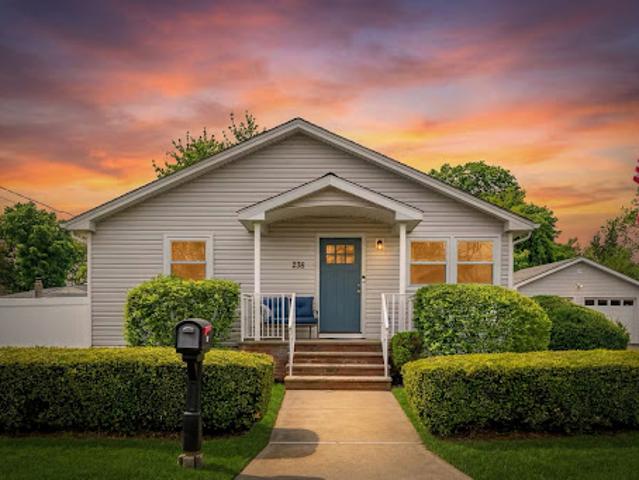 House for sale in Beachwood, New Jersey