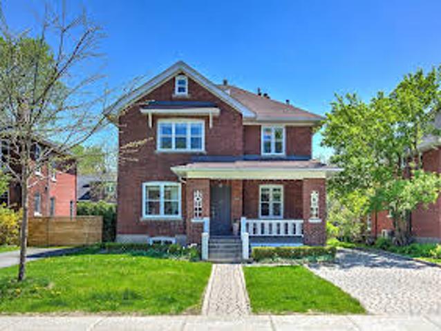 House for sale in Mount Royal