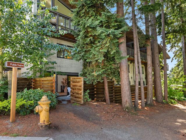 House for sale in Bainbridge Island, Washington