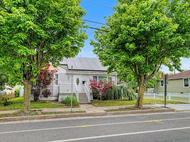House for sale in Atlantic City, New Jersey