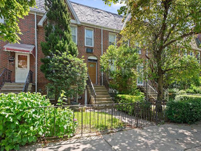 House for sale in Brooklyn House for sale in Brooklyn