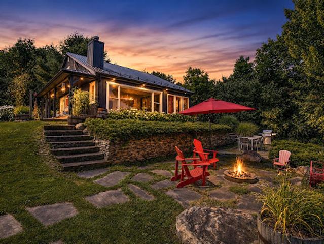 House for sale in Memphrémagog, Quebec