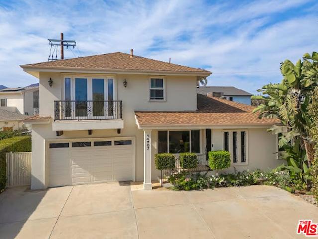 House for sale in Canoga Park, California