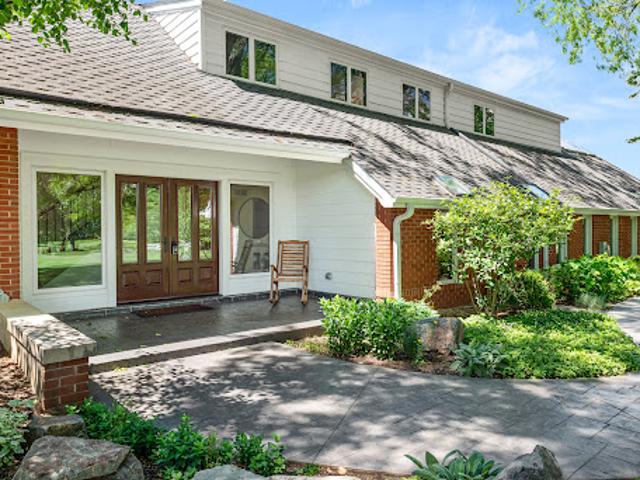 House for sale in Wayne, Illinois