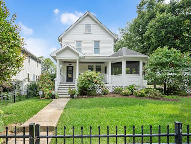 House for sale in Hinsdale, Illinois