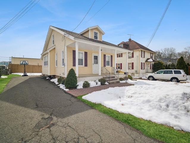 House for sale in Berkeley Heights, New Jersey