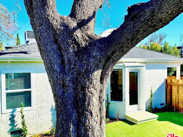 House for sale in Los Angeles, Los Angeles County