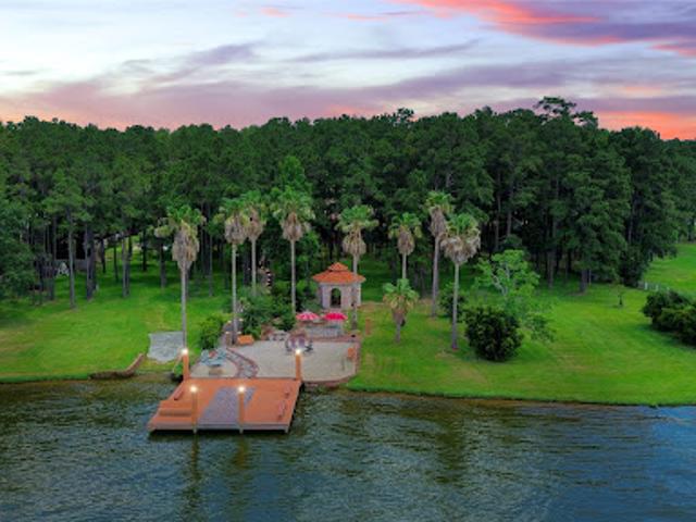 House for sale in Magnolia, Texas