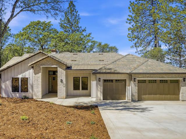 House for sale in Auburn, California