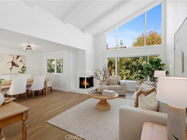 House for sale in Huntington Beach, Orange County