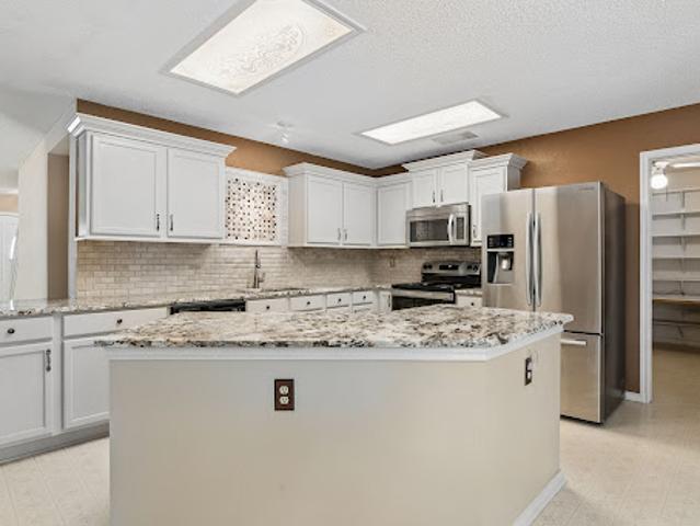 House for sale in Leesville, Texas