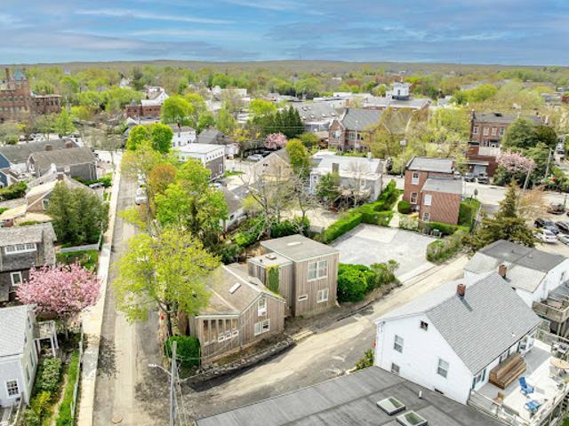 House for sale in Wainscott, New York