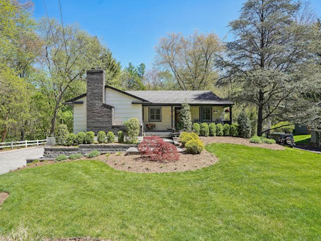 House for sale in Wyckoff, New Jersey