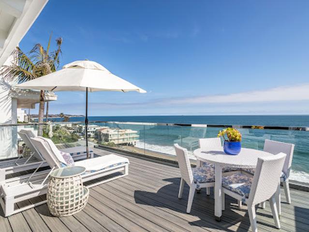 House for sale in Malibu