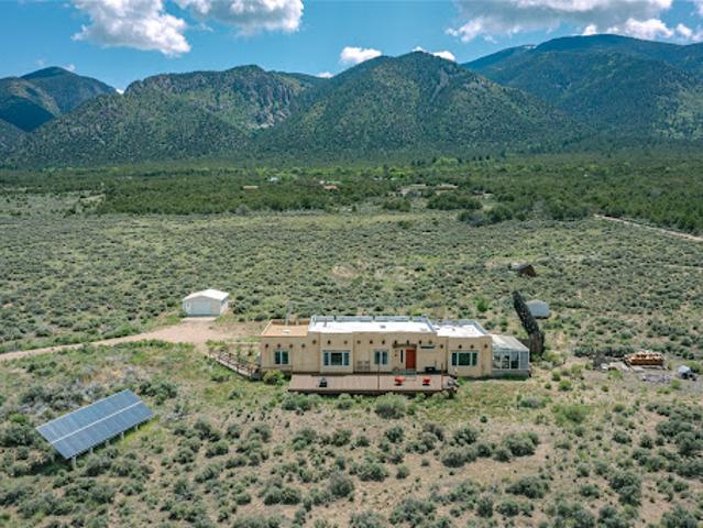 House for sale in Questa, Taos County