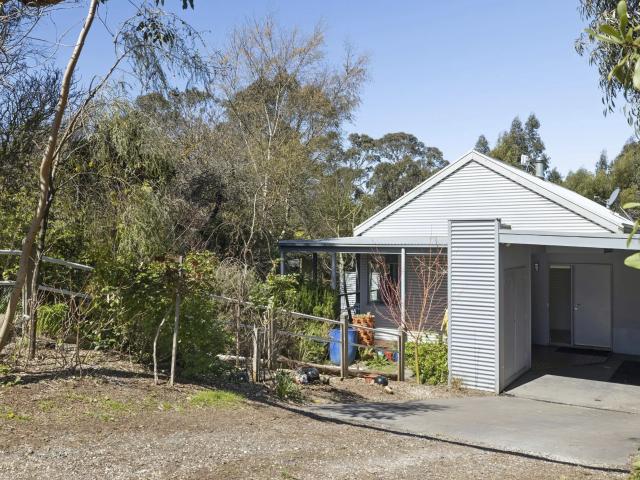House for rent in Trentham, Shire of Hepburn