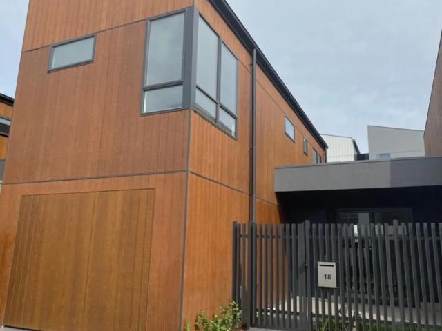 House for rent in The Boardwalk, Melbourne