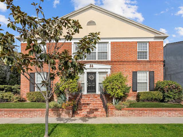 House for rent in Beverly Hills