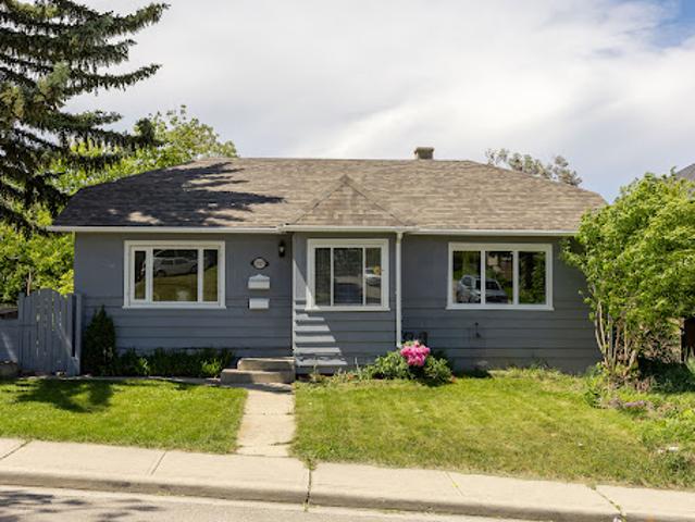 House for sale in Northwest, Alberta