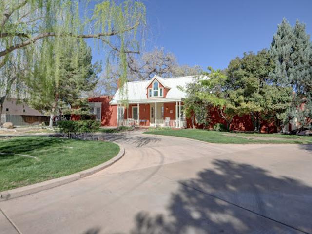 House for sale in New Mexico