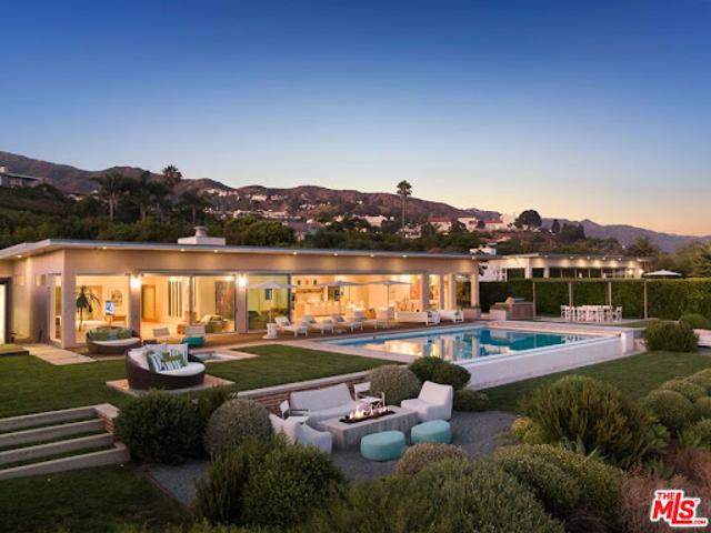 House for sale in Malibu, California